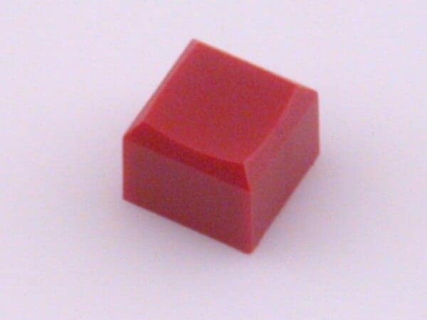 JEM ZR44 Hi-Mass 120V - Cap red push in for remotes 05550006
